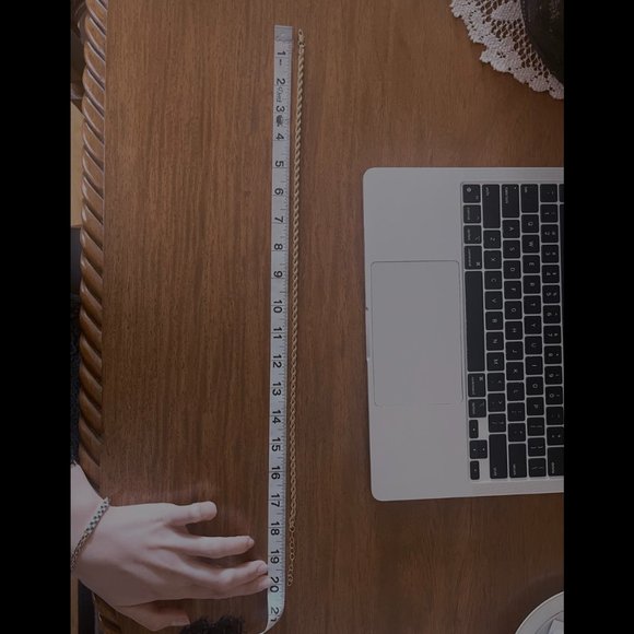 AUREUM Delicate Gold Chain Necklace | New - Picture 3 of 3